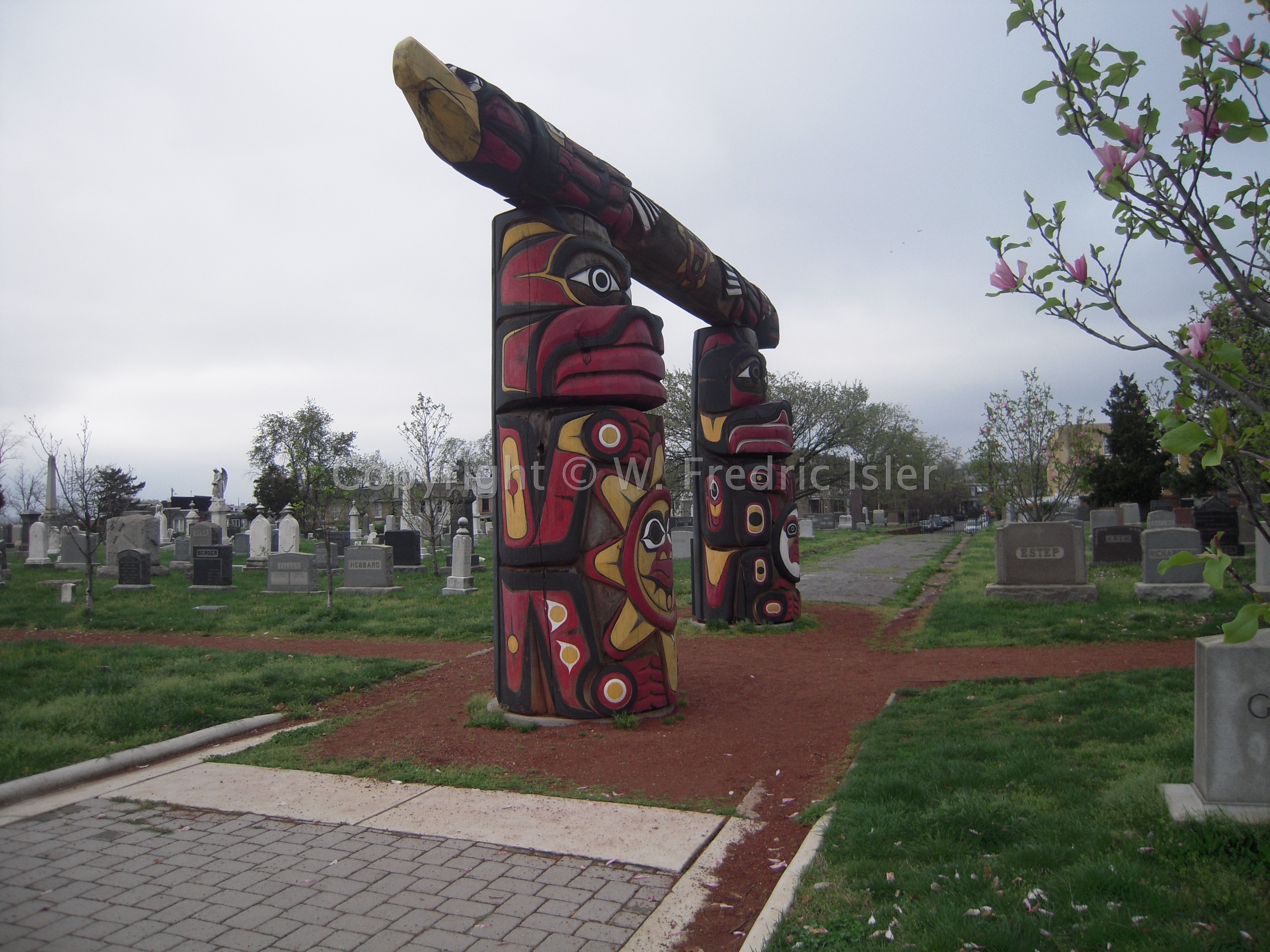 Healing totem at Congressional Cemetery